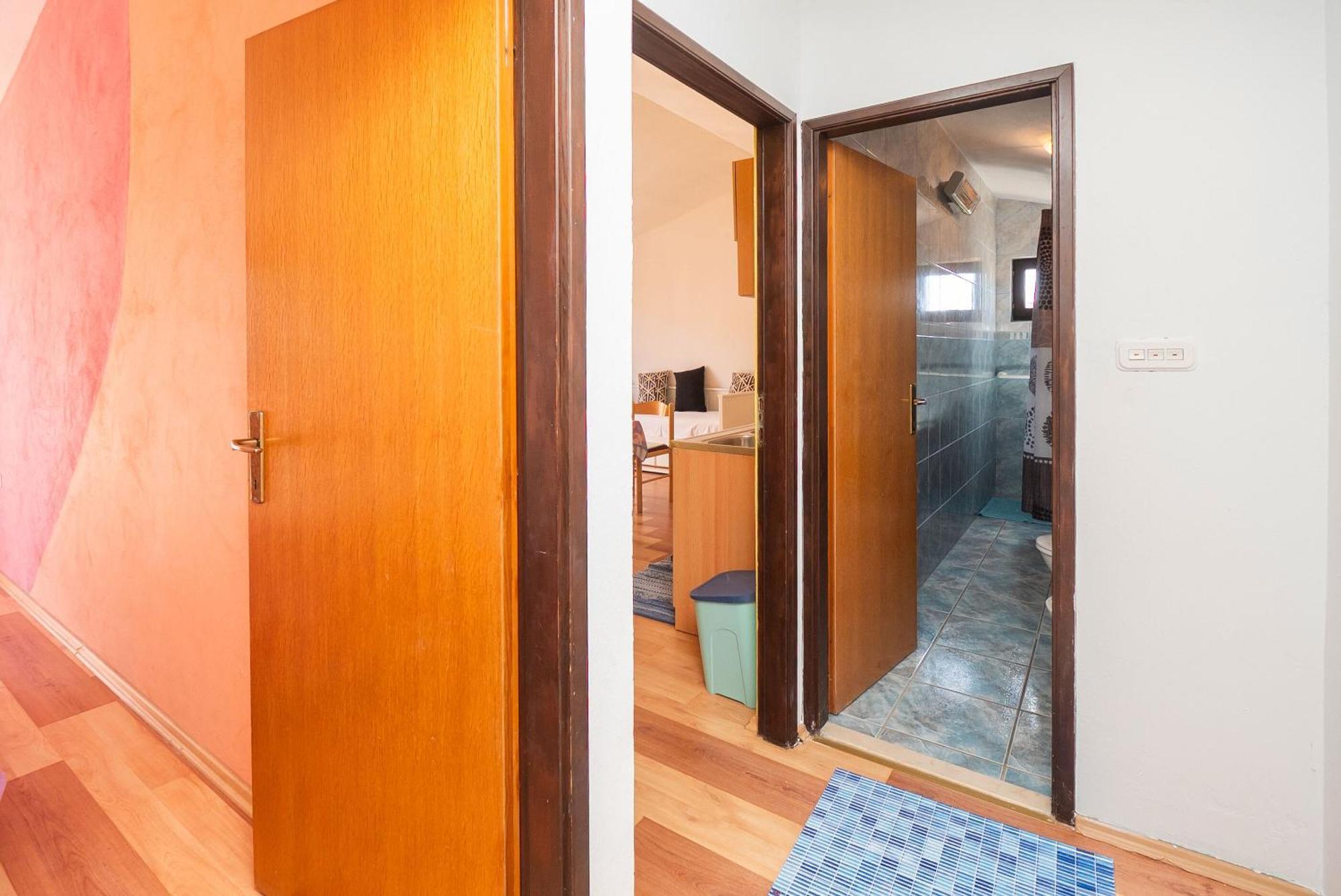 ロゴズニッツァ House Naniヴィラ 部屋 写真